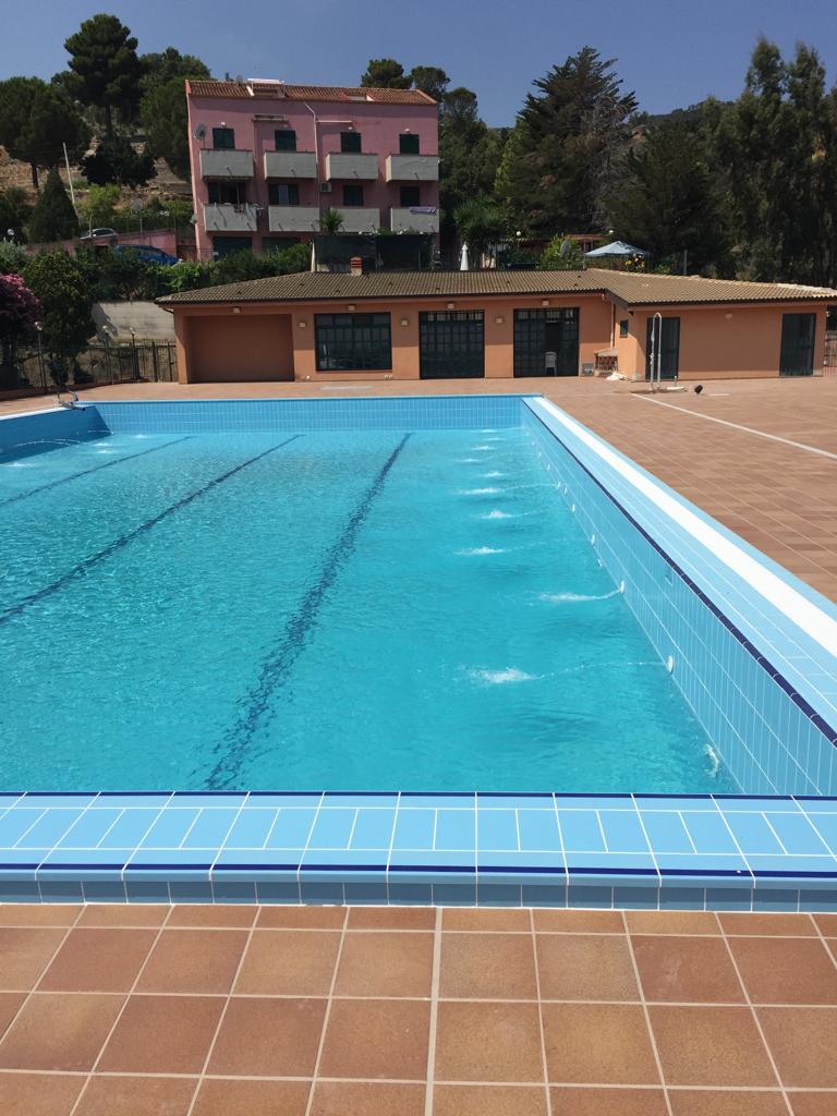 Lavori esterni a Cefalù